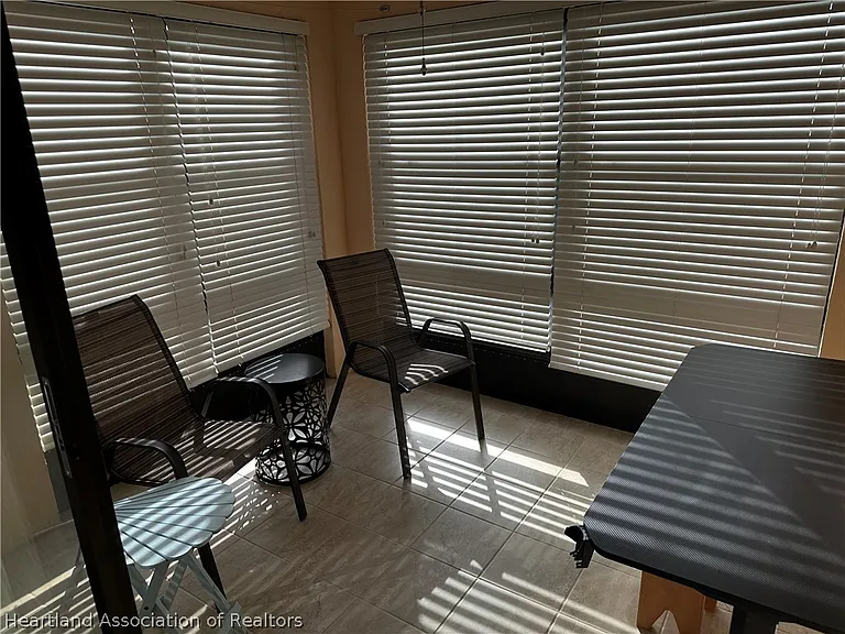 5738 Matanzas Dr — Photo 3
