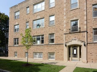 3654 W Berteau Ave UNIT 2, Chicago, IL 60618