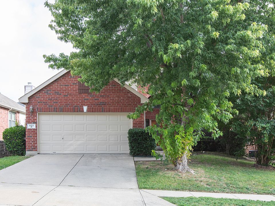 1st image of 521 Cypress Hill Dr