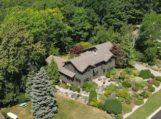 1847 Wayne St, Traverse City, MI 49684