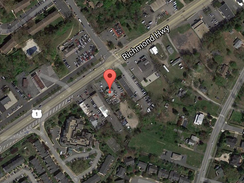 2nd image of 8145 Richmond Hwy