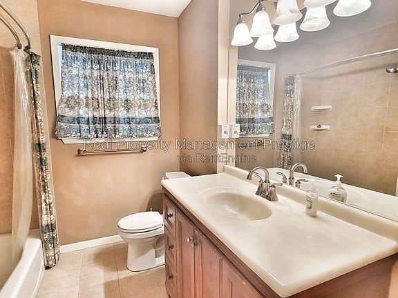 4th image of 12210 Palmfree St