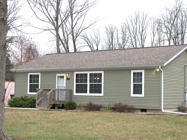 125 Rogers Ave, Michigan City, IN 46360