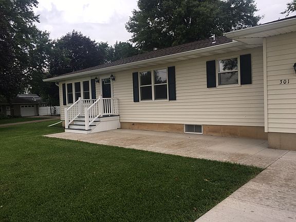 2nd image of 301 E Washington Ave