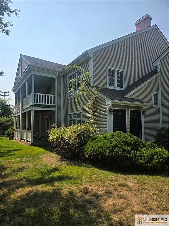 2 bed, 2.0 bath, 1393 sqft, $2,500 — Photo 3