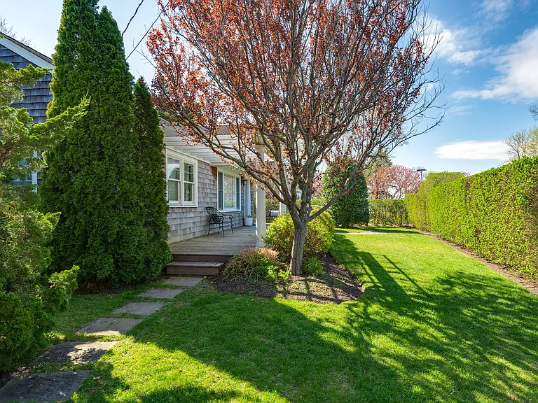 16 Harbor Dr — Photo 19