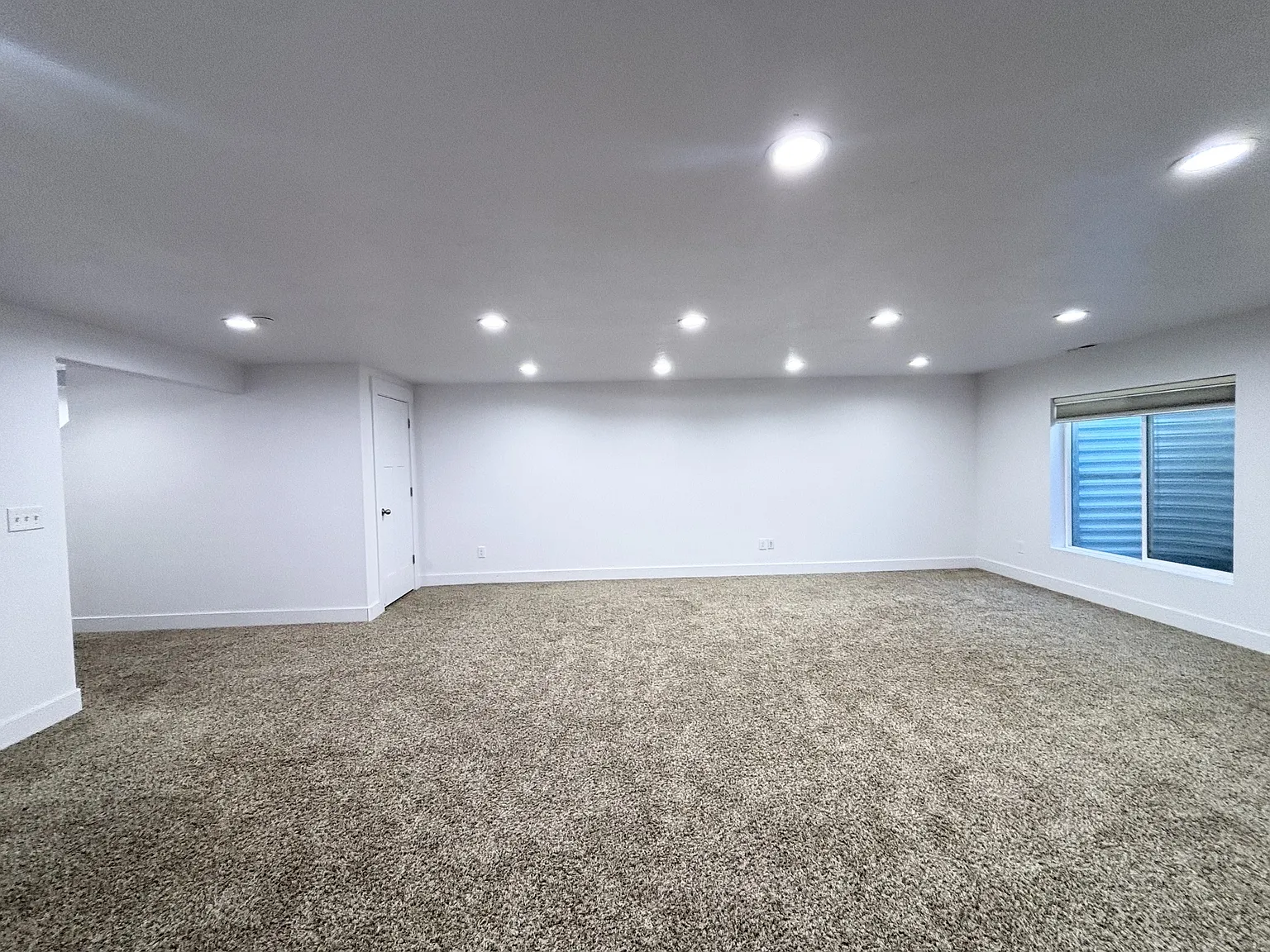 5052 Moray Court, Holladay, UT 84117 - 1 — Photo 2