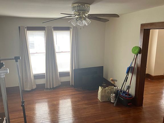 3rd image of 216 W Market St #A