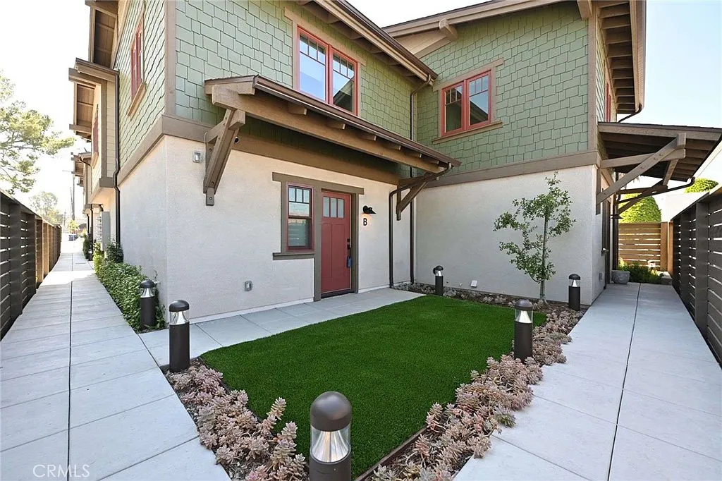 1 bed, 750 sqft, $2,695 — Photo 1