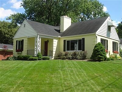 1st image of 150 Balmoral Dr