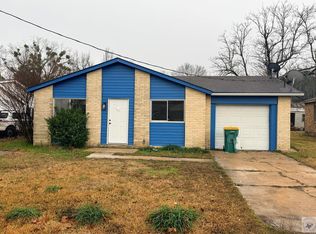 2405 Mamie Dr, Texarkana, TX 75501