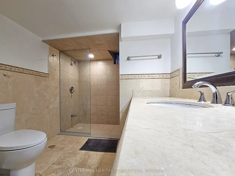 344 Shaw St #BASEMENT — Photo 6