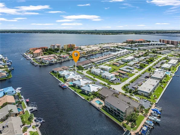 1911 SE 40th Ter APT 201, Cape Coral, FL 33904
