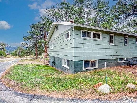 3rd image of 850 Shady Ln