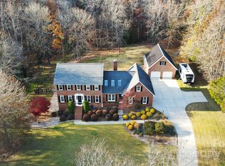 10915 Tara Oaks Dr, Charlotte, NC 28227