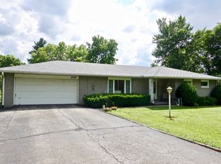 6519 E Woodside Rd, Albany, IN 47320