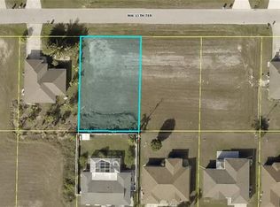 214 NW 13th Ter, Cape Coral, FL 33993