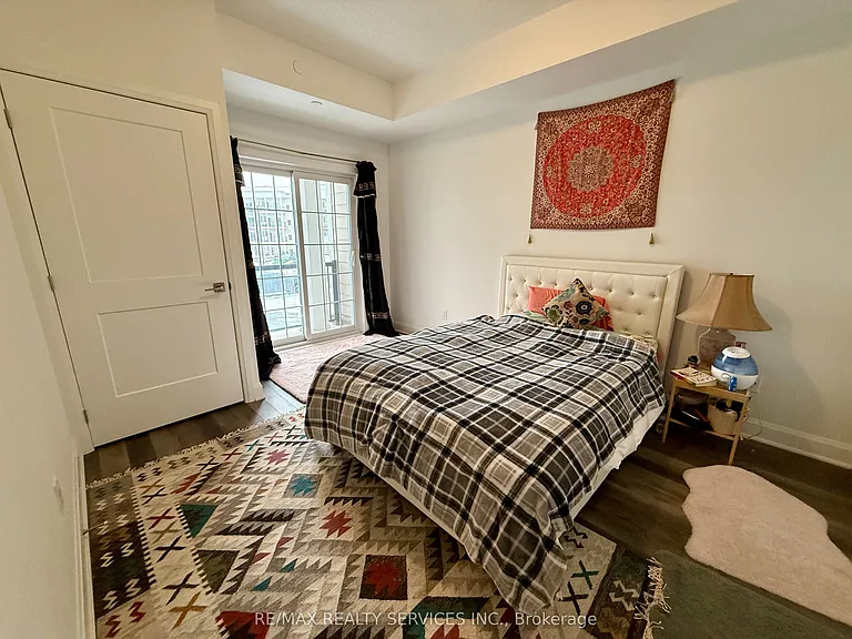 50 Lakebreeze Dr #229 — Photo 23