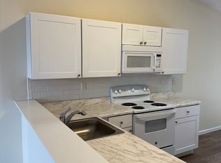 89 Coleman St APT 233, West Haven, CT 06516