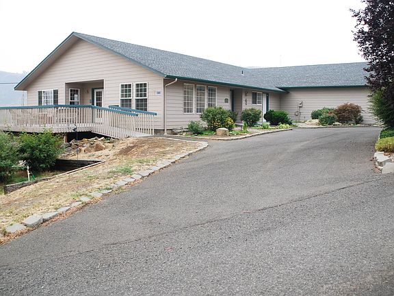 2nd image of 13735 Old Naches Hwy