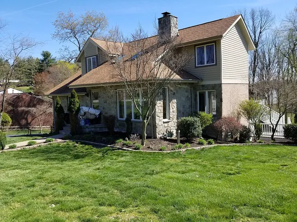 3123 Robinson Run Rd, Mc Donald, PA 15057