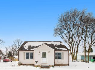 420 N Lakeview Ave, Sturgis, MI 49091