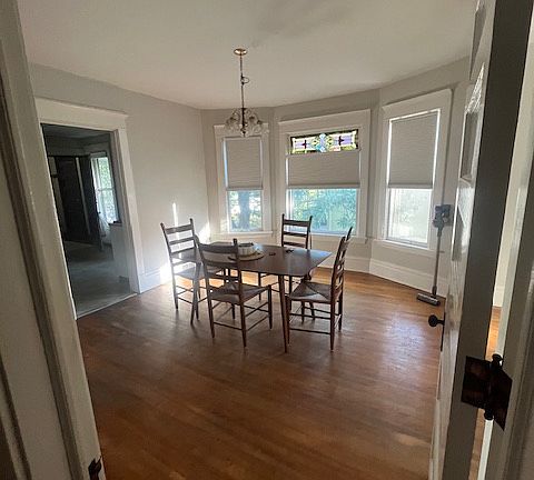 4th image of 1715 Pierce St NE #1715