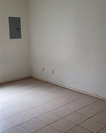 4th image of 2020 Aruba Dr APT 5