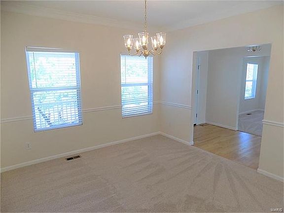 3rd image of 5224 Autumnwinds Dr