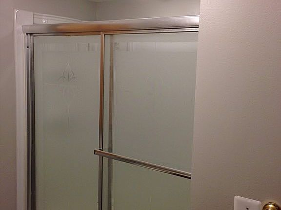 Freshly painted Bathroom