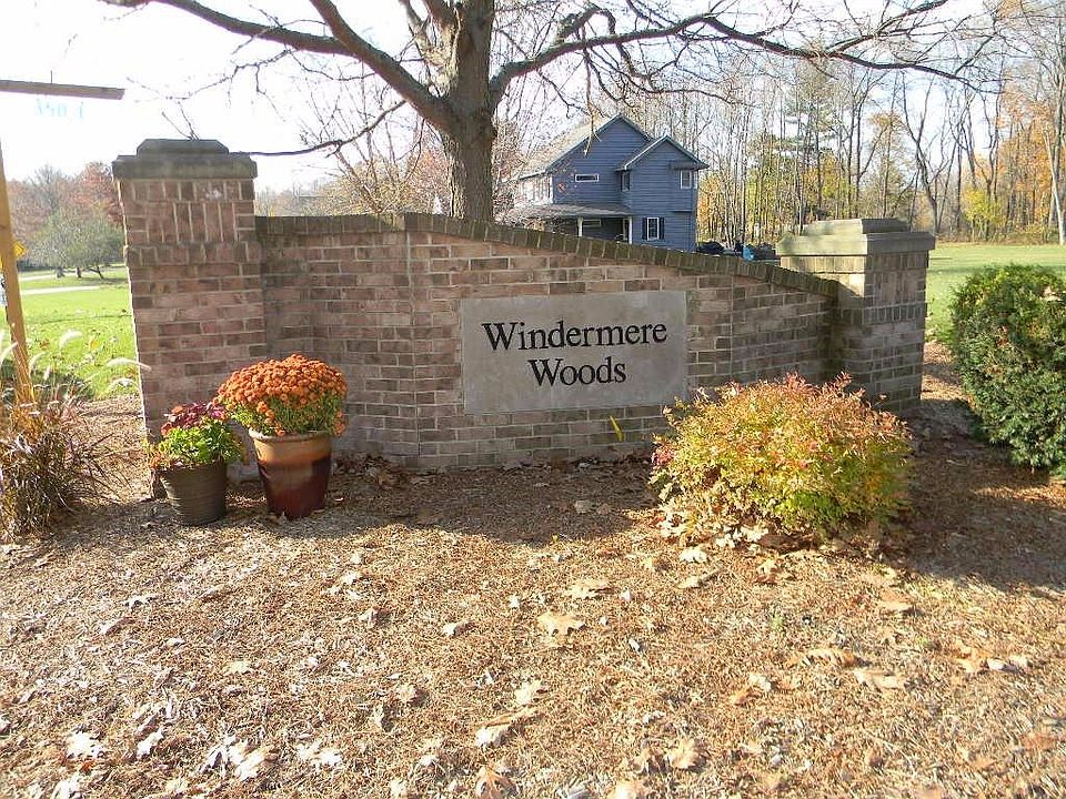 1st image of 277 Deepwood Dr