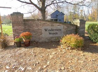 277 Deepwood Dr, Chesterton, IN 46304