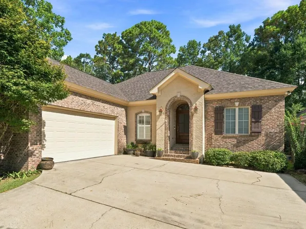 26 Cambrooke, Hattiesburg, MS 39402
