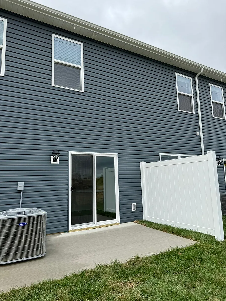 Building Photo - 480 Vogt Dr #480
