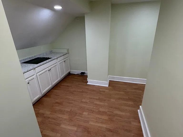 435 N High St #2 — Photo 4