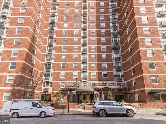 2nd image of 1101 Saint Paul St Unit 611