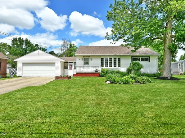 828 Greenlawn Ave NW, Warren, OH 44483