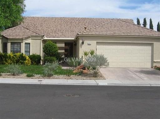 5th image of 2824 Shannon River Dr