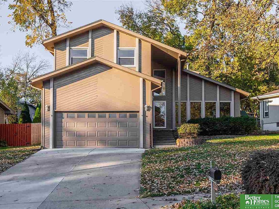1st image of 12714 Forestdale Dr