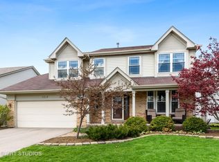 1312 Liverpool Ln, Mundelein, IL