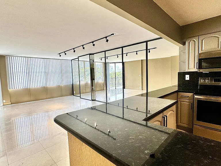 1901 Brickell Ave #B512 — Photo 16