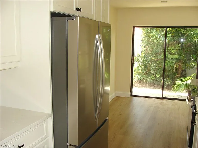 857 Reef Point Cir — Photo 6
