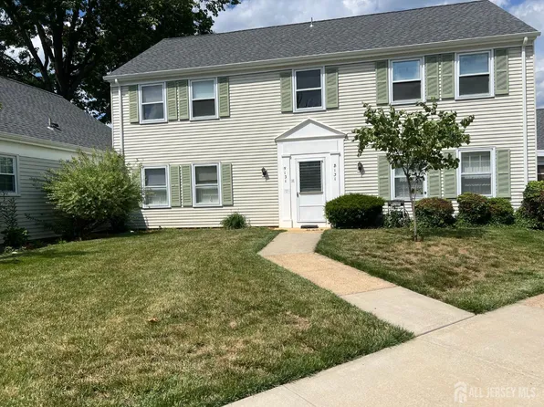 131 N Providence Way, Monroe Township, NJ 08831