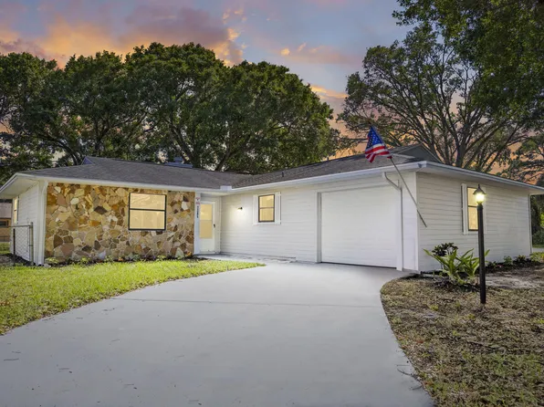 7205 Lakeland Boulevard, Fort Pierce, FL 34951