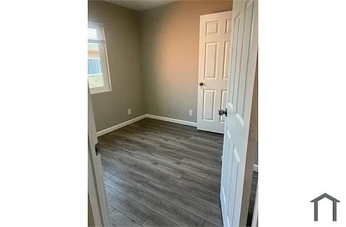 2124 90th Ave #14-17 Photo 1
