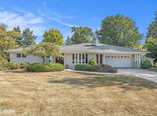 51900 Romeo Plank Rd, Macomb, MI 48042