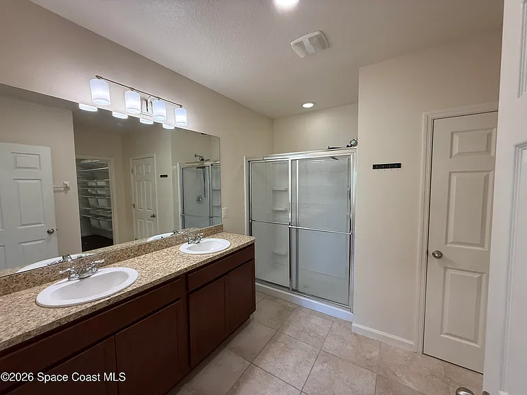 1070 Swiss Pointe Ln SW — Photo 14