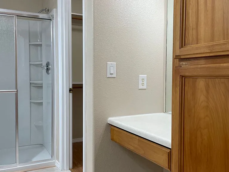 476 Teakwood Dr — Photo 16