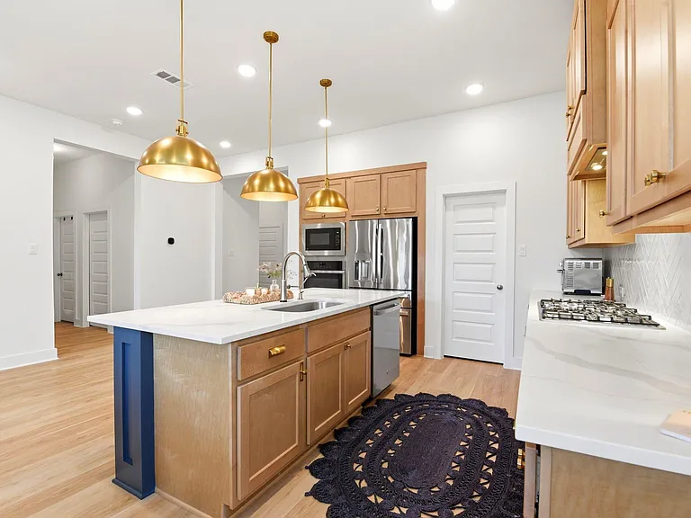 27927 Spring Falls Ct — Photo 9