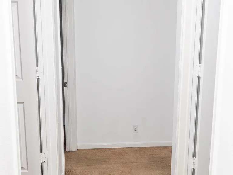 4107 Saint Charles Bay — Photo 27